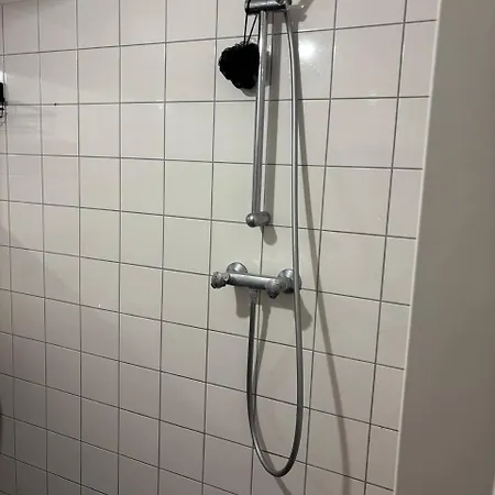 Appartement Entire In A Shared In Noord Close To The Center Station Amsterdam