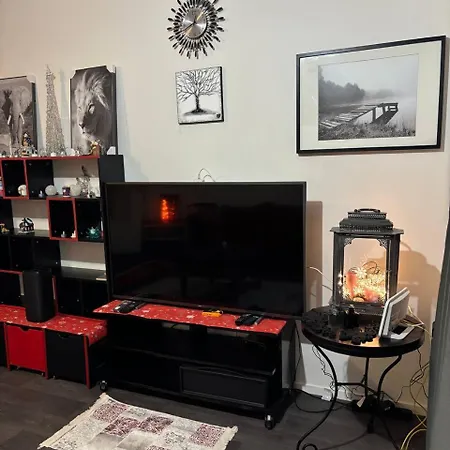 Apartmán Entire In A Shared In Noord Close To The Center Station Amsterdam