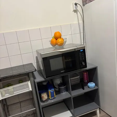 Apartmán Entire In A Shared In Noord Close To The Center Station