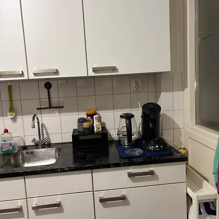 Entire In A Shared In Noord Close To The Center Station Apartmán Amsterdam