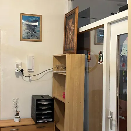 Apartment Entire In A Shared In Noord Close To The Center Station *