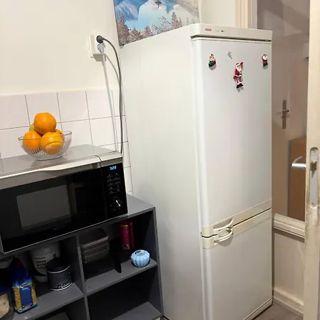 Entire In A Shared In Noord Close To The Center Station Apartment Amsterdam